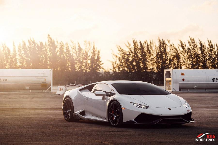 Lamborghini Huracan Renato by Bianco Avus and 1016 Industries '2017